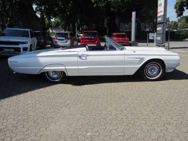 Ford Thunderbird 1965