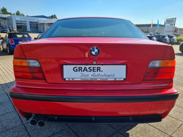 BMW M3 1995 2431