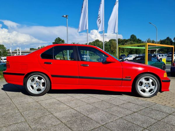 BMW M3 1995 2433