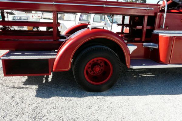 AUTRE American LaFrance - 700 Series Fire Truck 1948 1734