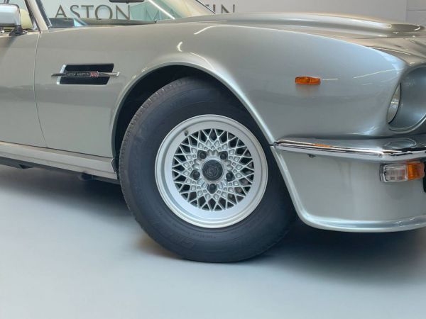 Aston Martin V8 Vantage Volante 1986 81438