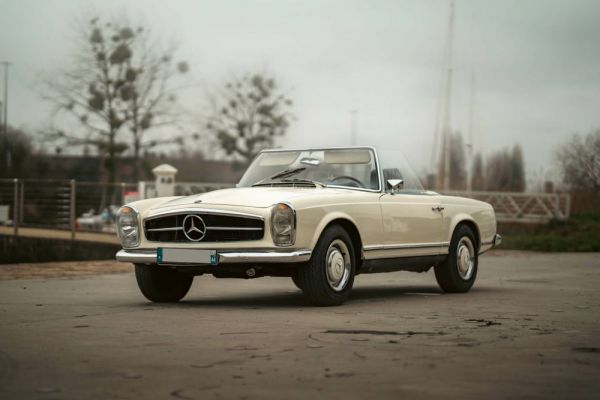 Mercedes-Benz 230 SL 1966 79509