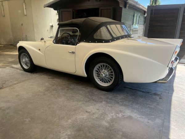 Daimler SP 250 1963 74226