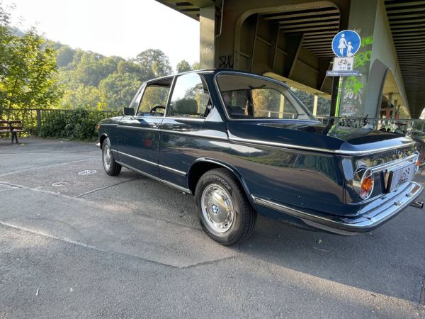 BMW 1600 - 2 1969 98324