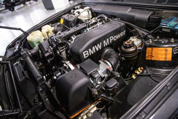 BMW M3 1987 81879