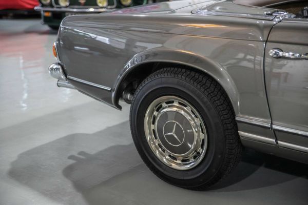 Mercedes-Benz 280 SL 1969 108149