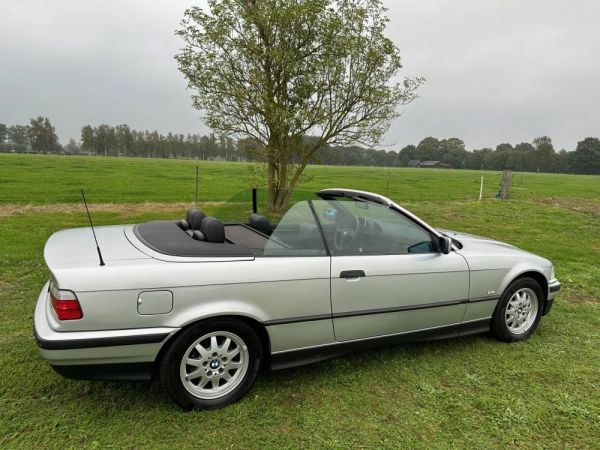 BMW 328i 1999 40314