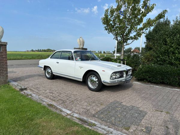 Alfa Romeo 2600 Sprint 1964 97684