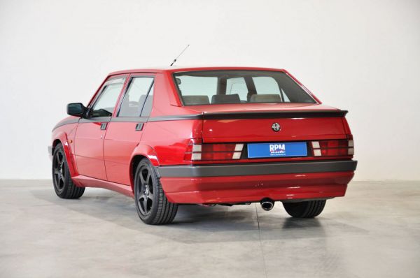 Alfa Romeo 75 2.0 Twin Spark 1990 42507