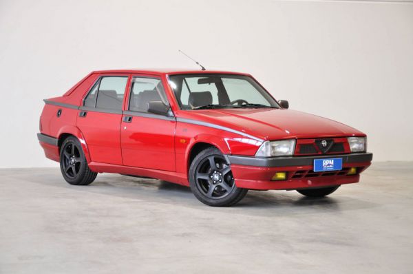 Alfa Romeo 75 2.0 Twin Spark 1990 42508