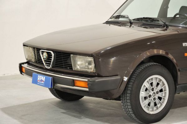 Alfa Romeo Alfetta 1.6 1983 42530