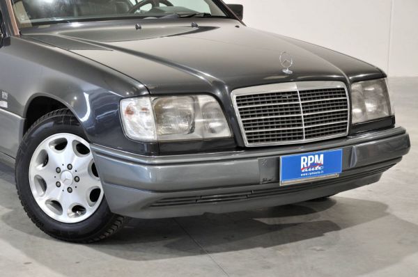 Mercedes-Benz E 200 1994