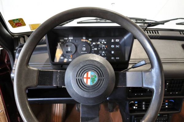 Alfa Romeo Giulietta 1.6 1983 96000