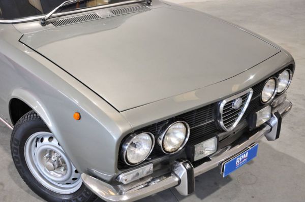 Alfa Romeo 2000 Berlina 1973 96017