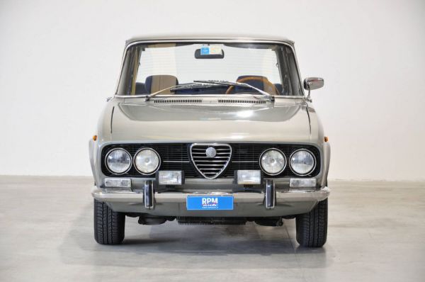 Alfa Romeo 2000 Berlina 1973 96018