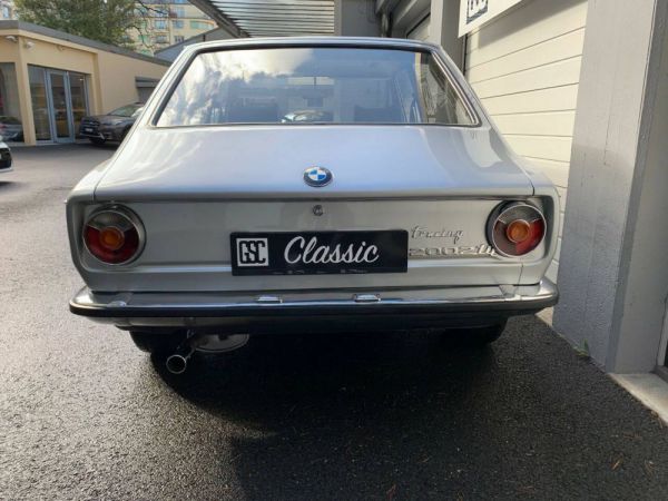 BMW Touring 2000 tii 1972 73233