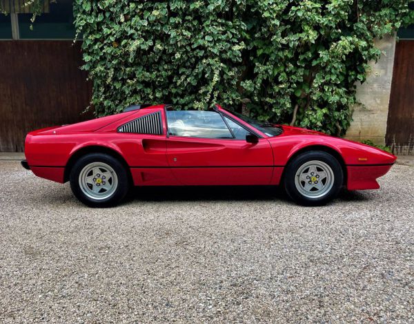 Ferrari 208 GTS Turbo 1984 24719