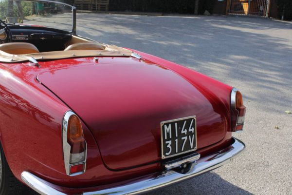 Alfa Romeo 2000 Spider 1961 35340