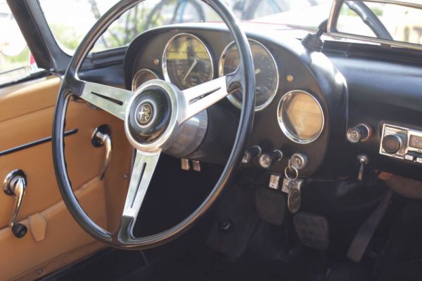 Alfa Romeo 2000 Spider 1961 35347