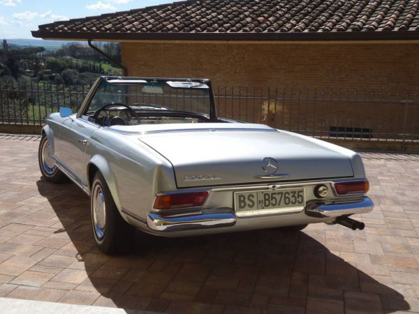 Mercedes-Benz 230 SL 1963 35470