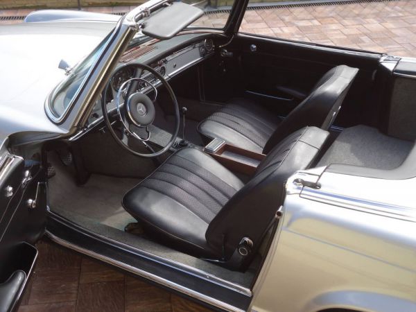 Mercedes-Benz 230 SL 1963 35476