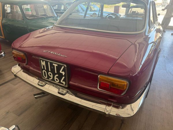 Alfa Romeo Giulia 1600 GT Junior 1973 35911