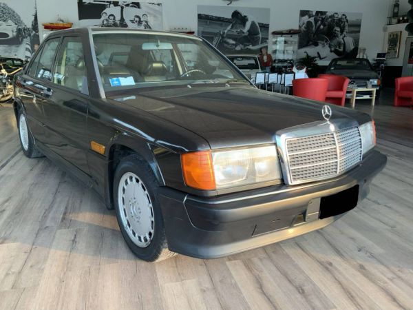 Mercedes-Benz 190 E 2.3-16 1986 35929