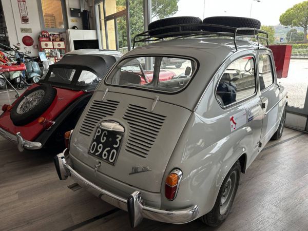 Fiat 600 1957 76989