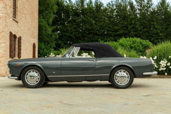 Alfa Romeo 2600 Spider 1966 45811