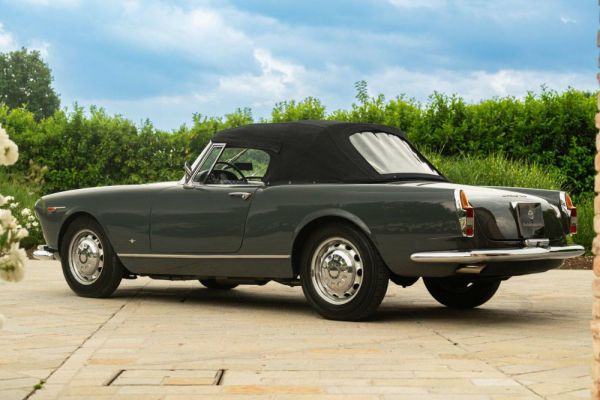 Alfa Romeo 2600 Spider 1966 45813