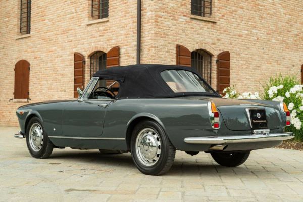 Alfa Romeo 2600 Spider 1966 45819