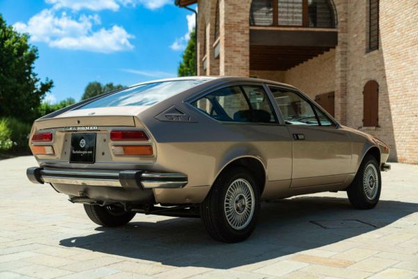 Alfa Romeo Alfetta GTV 2000 1976 45841