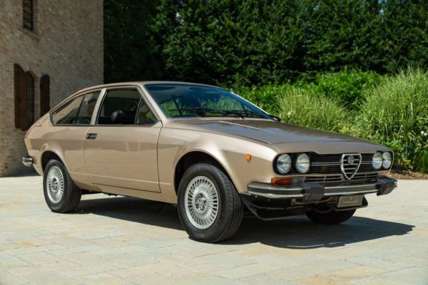 Alfa Romeo Alfetta GTV 2000 1976 45844