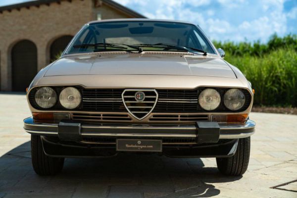 Alfa Romeo Alfetta GTV 2000 1976 45845