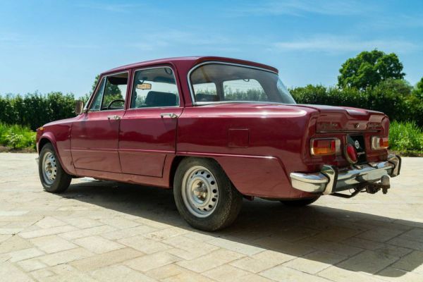 Alfa Romeo Giulia 1300 Super 1973 45853