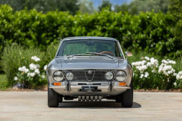 Alfa Romeo 2000 GT Veloce 1974 45890