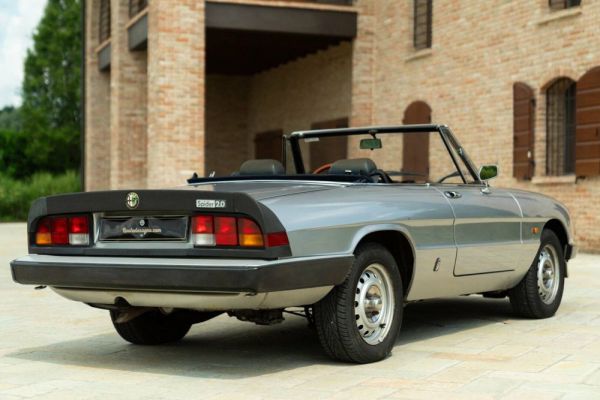 Alfa Romeo 2.0 Spider 1985 45931