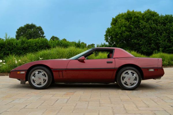 Chevrolet Corvette Convertible 1987 46093