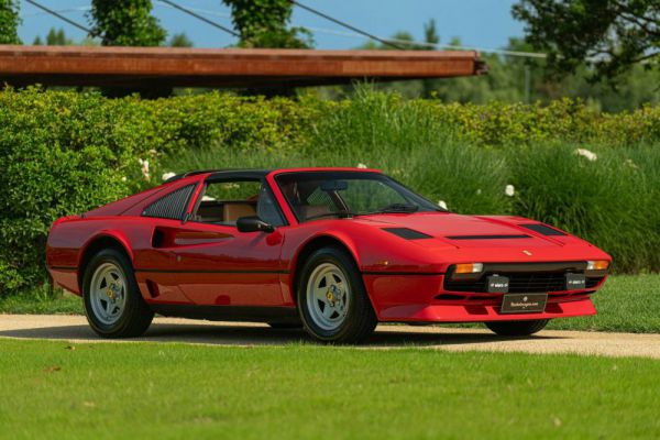 Ferrari 208 GTS Turbo 1985 46173