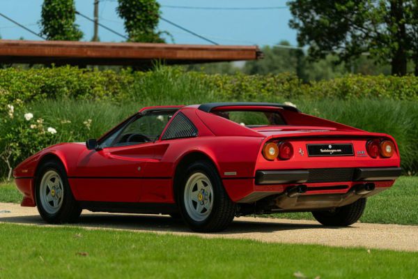 Ferrari 208 GTS Turbo 1985 46183