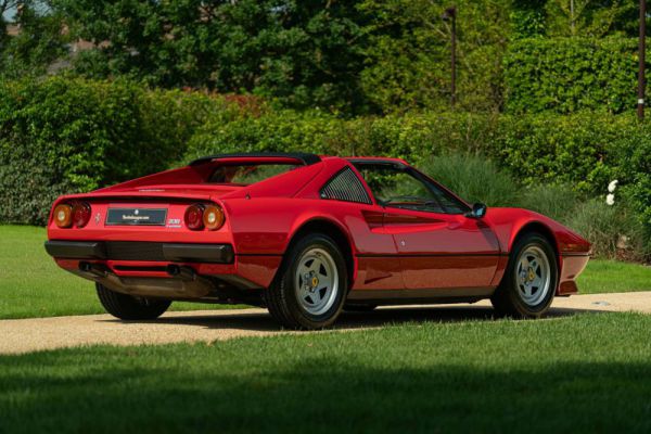 Ferrari 208 GTS Turbo 1985 46184