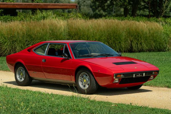 Ferrari Dino 308 GT4 1975