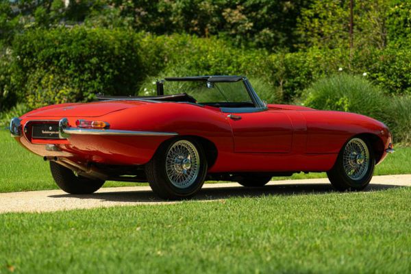 Jaguar E-Type 4.2 1966 46254