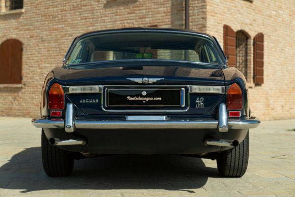 Jaguar XJ 6 4.2 1972 46290