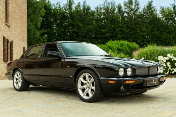 Jaguar XJR 4.0 2000