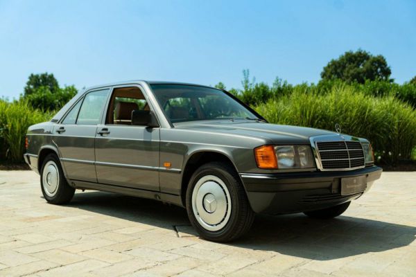 Mercedes-Benz 190 E 1987