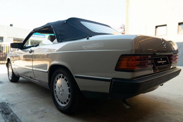 Mercedes-Benz 190 E 1989 46567