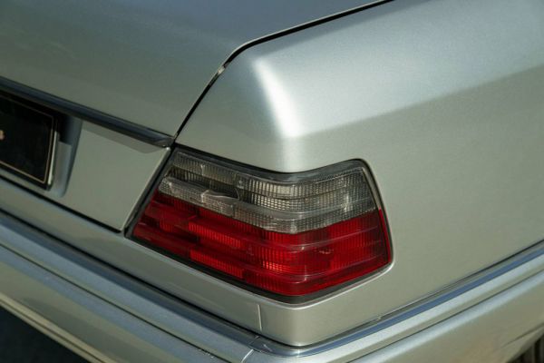 Mercedes-Benz E 200 1995 46662