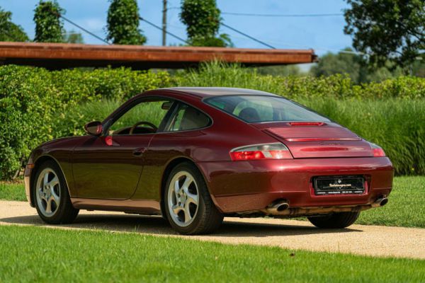 Porsche 911 Carrera 1999 46930