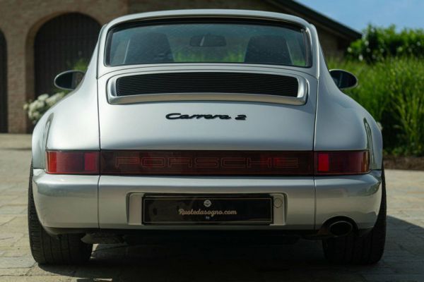 Porsche 911 Carrera 2 1990 46944